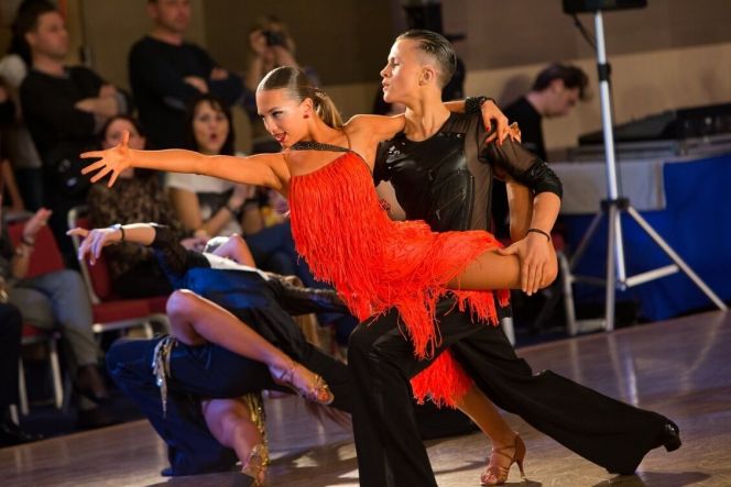 Спортивный бальный танец