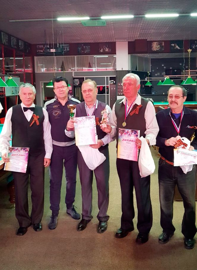 Турнир по бильярду среди ветеранов "Шар победы". 9 мая. Фото: Федерация бильярдного спорта Алтайского края