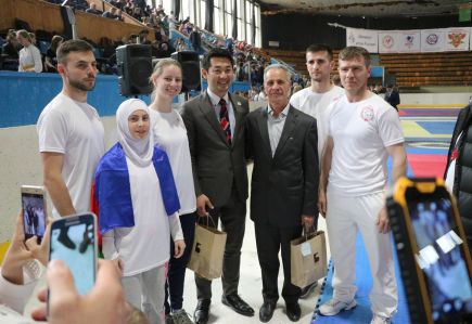 IX Международный фестиваль единоборств «Детям планеты – мир без наркотиков» и IV олимпиада боевых искусств «Сибирь – Азия». Фото: Виталий УЛАНОВ