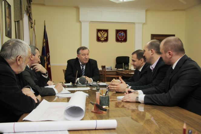 Тянут тех, кто тянет