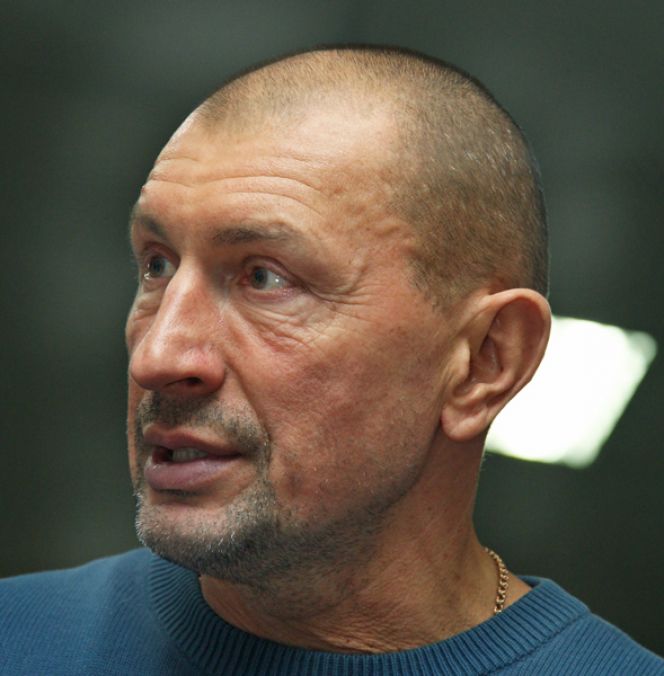 Сергей Клевцов: Люди на Западе работают! А мы всё «химия» да «чёрные»