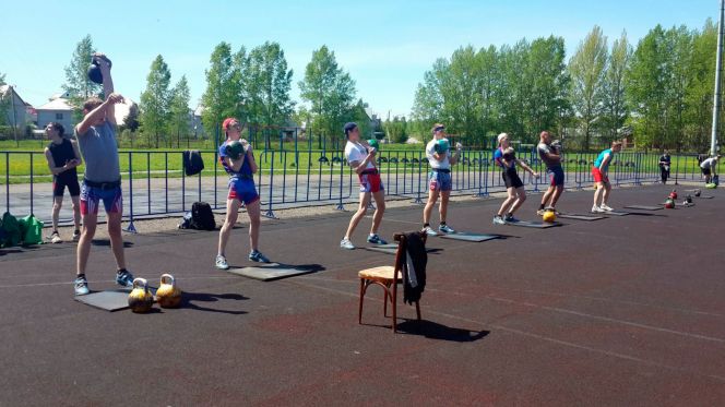 Гиревой полумарафон. Заринск. 2 июня. Фото: Федерация гиревого спорта Алтайского края