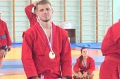 Бийчанин Сергей Крикунов – серебряный призёр чемпионата России по самбо среди спортсменов с нарушением слуха