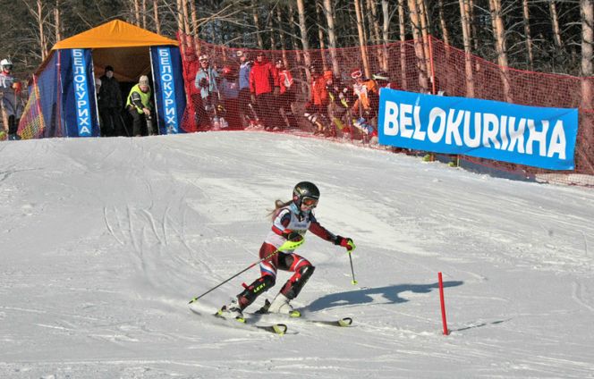 В Белокурихе состоялось открытое первенство Алтайского края на призы Деда Мороза.