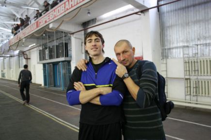 Сильнейшие легкоатлеты края открыли новый спортивный год соревнованиями «Рождественский кубок» (фото).