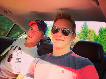 Андрей и Евгений Свечниковы