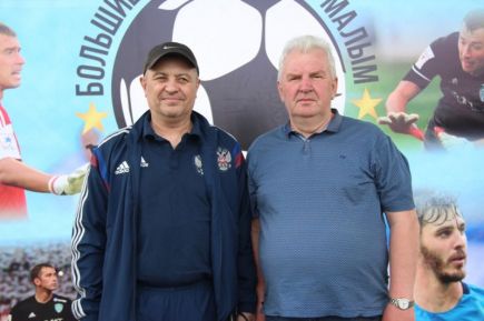 Отцы Александра Ерохина и Евгения Городова - Юрий Александрович Ерохин (слева) и Александр Иванович Городов 