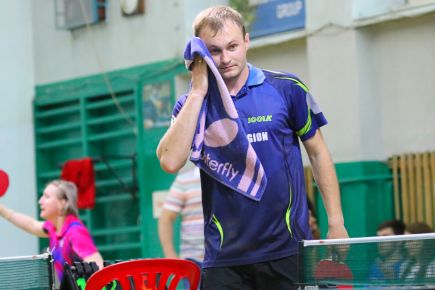 Личный чемпионат Алтайского края по настольному теннису. Высшая лига. Шестой этап. Фото: Виталий УЛАНОВ