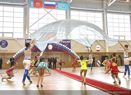 Три года назад в Алтайском крае открыт современный спортивный комплекс «Победа».