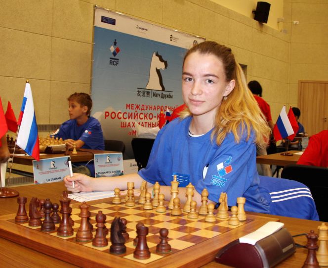 Матч дружбы Россия - Китай в Белокурихе. День первый. Фото Вадима ВЯЗАНЦЕВА.