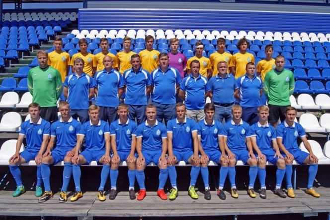 Команда «Динамо-Барнаул» в сезоне – 2018/2019. Фото: ФК «Динамо-Барнаул»