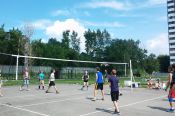 В Барнауле состоялись соревнования по волейболу среди детских дворовых команд
