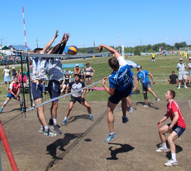 Всероссийский фестиваль народного творчества и спорта «Земляки» имени Михаила Евдокимова. Верх-Обское-2018. Фото Вадима ВЯЗАНЦЕВА.