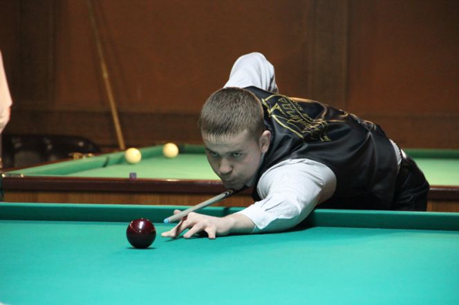 Барнаулец Игорь Филипппов выиграл открытый чемпионат Сибири по "Свободной пирамиде" среди спортсменов с нарушением слуха (фото).