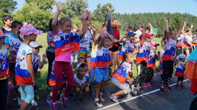 В Бийском районе для детей прошла «Сладкая спартакиада»