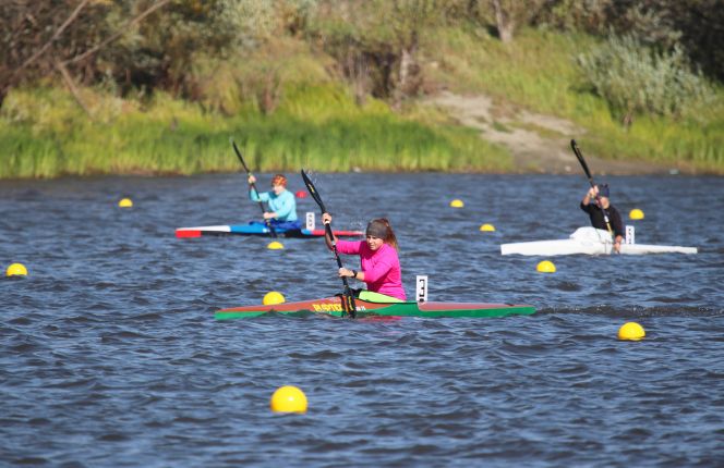 Всероссийские соревнования по гребле на байдарках и каноэ имени Константина Костенко среди юношей и девушек до 17 лет. Фото: Виталий УЛАНОВ