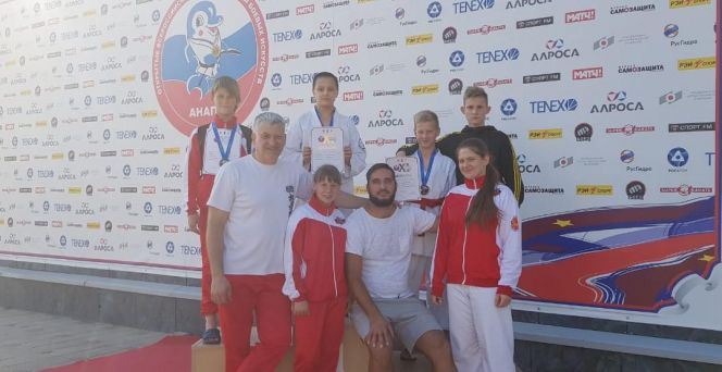 Алтайские каратисты завоевали пять медалей на XI Всероссийских играх боевых искусств. Фото: БГД