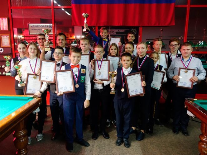 Первенство Сибири по «Свободной пирамиде». Фото: Федерация бильярдного спорта Алтайского края