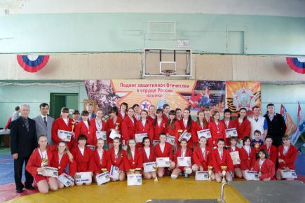 В Бийске прошло первенство Сибирского федерального округа «Победа» среди юношей и девушек 1997-1998 годов рождения.