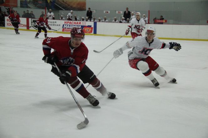 "Алтай" (Барнаул) - "Юниор" (Курган)