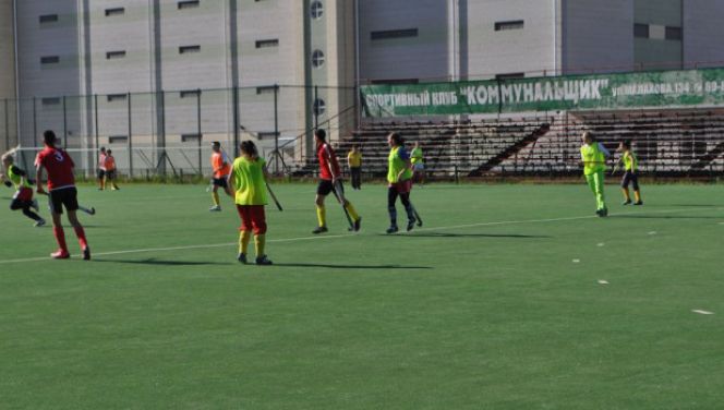 «Это вам не Лужники»: полиция открыла доступ на барнаульский стадион «Коммунальщик»