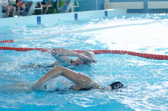 В открытом чемпионате по триатлону «IRONMAN Barnaul» любители обошли профессионалов.