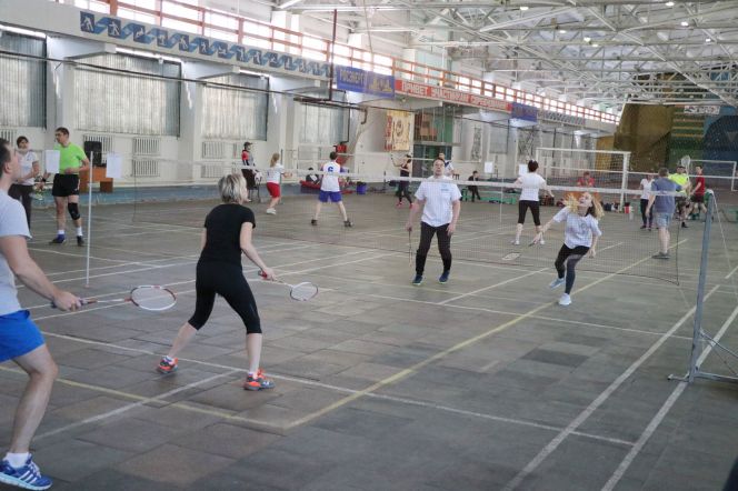 ХV Спартакиада госслужащих Алтайского края. Бадминтон. Фото: Виталий УЛАНОВ