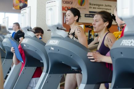 В открытом чемпионате по триатлону «IRONMAN Barnaul» любители обошли профессионалов.