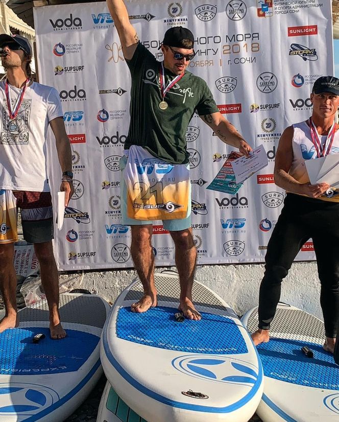 Андрей Крайтор - победитель «Кубка Чёрного моря» по SUP-сёрфингу. Фото: canoesport.ru