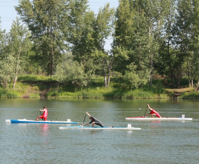 Тон задают уральцы