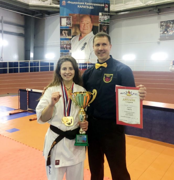 Екатерина Фурсова стала чемпионкой России среди женщин по киокусинкай