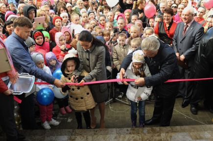 В Барнауле на улице Балтийской открылась спортивная школа Ирины Чащиной (фото).