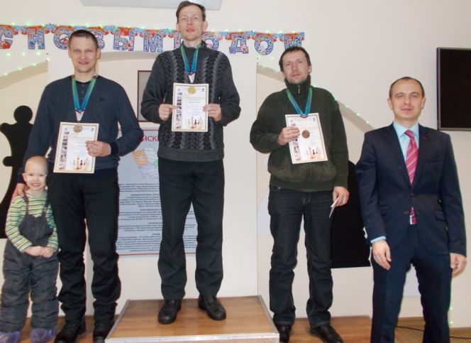 Первенство Алтайского края по классическим шахматам среди мужчин. Первая лига. Фото: Дмитрий Гришин