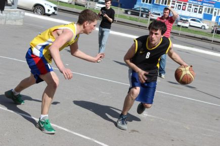 В Барнауле стартовал стритбольный сезон (фото).