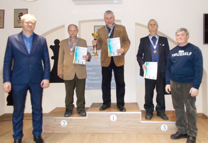 Первенство СФО среди ветеранов. Фото: Дмитрий Гришин