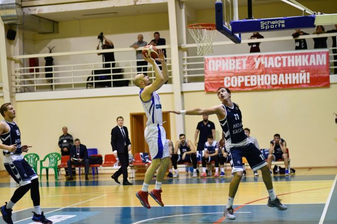 "Нефтехимик" - "АлтайБаскет". Фото: Группа БК "Нефтехимик" в "Вконтакте". 