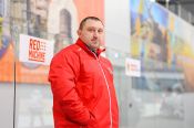 Исполнять обязанности главного тренера ХК «Алтай» до конца сезона будет директор хоккейного клуба Дмитрий Чекалин