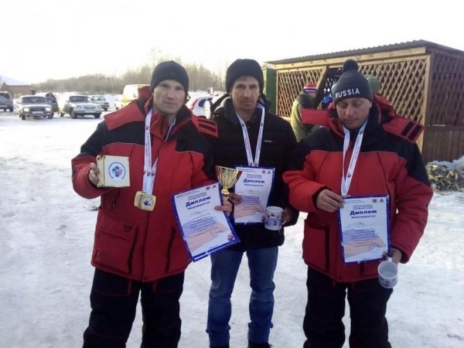 Финал зимней олимпиады сельских спортсменов края по рыболовному спорту. Озеро Мостовое, Завьяловский район