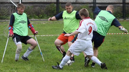 Будто оковы сбросили