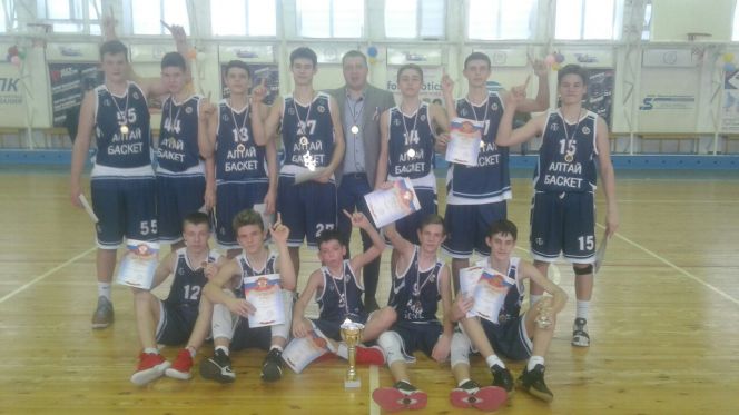 Команда "АлтайБаскет-2004" - победитель 2-го полуфинального раунда в Бердске! 