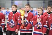 Победителями турнира памяти Алексея Черепанова стали хоккеисты команды «Алтай-2008»