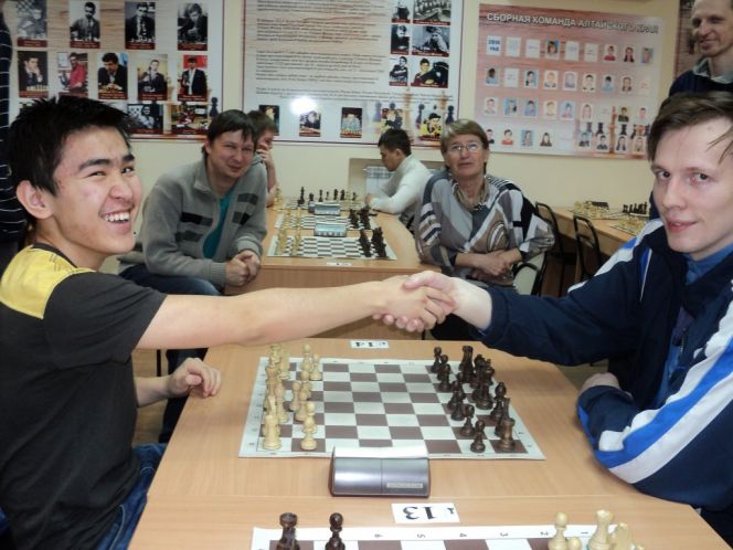 В Краевом шахматном клубе стартовал чемпионат Сибири