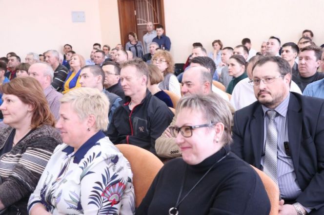 В Алтайском училище олимпийского резерва по инициативе минспорта прошла встреча с общественными спортивными организациями