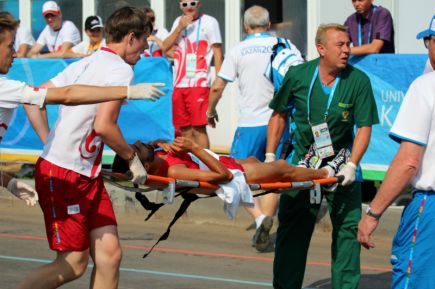 Артём Аплачкин в составе сборной России занял третье место в полумарафоне.