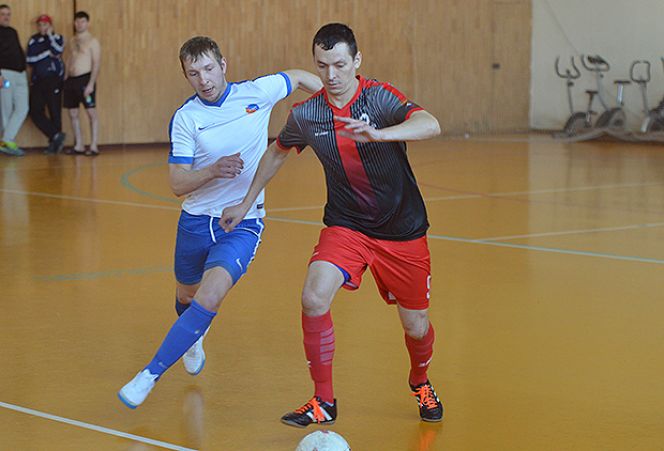 14 апреля. Барнаул. СК "Коммунальщик". Кубок края по мини-футболу. "АЛЬКОН" - "Грильница"