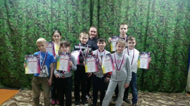 Юные стрелки определили самых метких на первенстве Алтайского края