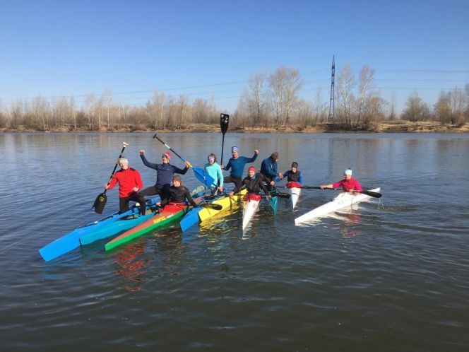 Спортсмены краевой спортшколы имени Константина Костенко вышли на воду