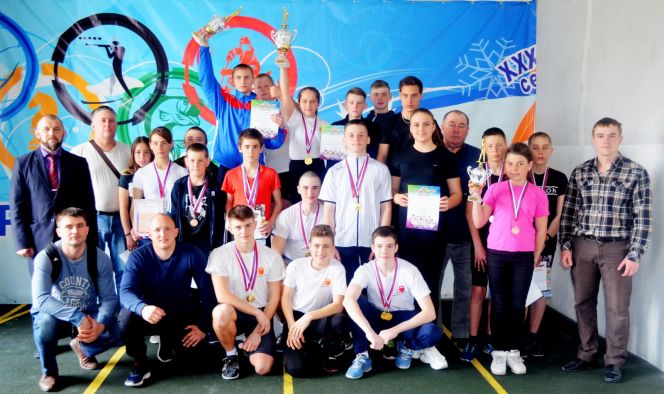 XXXIX спартакиада спортшкол. Гири. Общекомандное награждение.