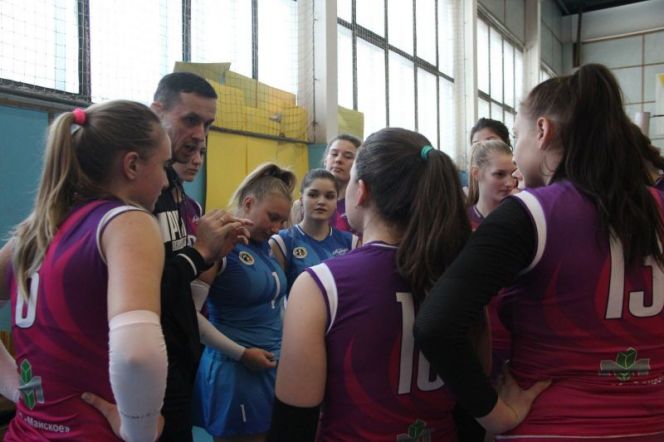 «Алтай-АГАУ» в драматичной борьбе уступил «Тулице-2» – 2:3