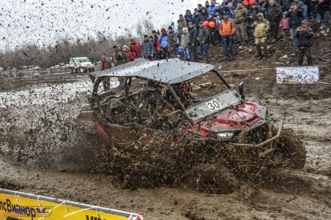 В «Апрельском кураже» приняли участие 32 команды